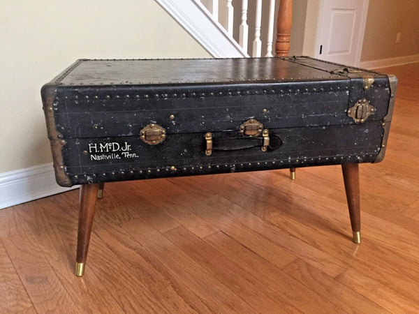 VINTAGE ANTIQUE 32" 1900's STEAMER TRUNK COFFEE TABLE CHEST WARDROBE BRASS WOOD
